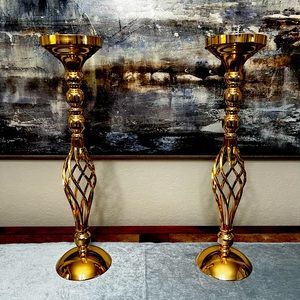 Flower ball pedestal stand